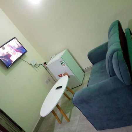 La Grande Cosy Studio Apartment Mtwapa Exteriör bild