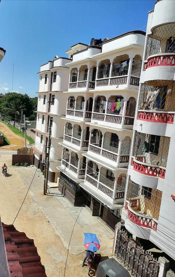 La Grande Cosy Studio Apartment Mtwapa Exteriör bild